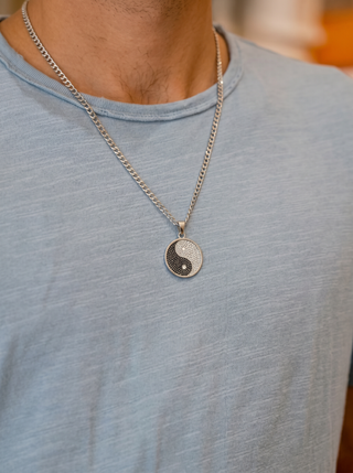 Yingyang Kolye