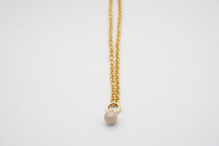 Vinchenzo Ay Taşı Kolye