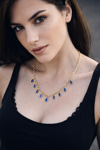 Liora Blue Kolye