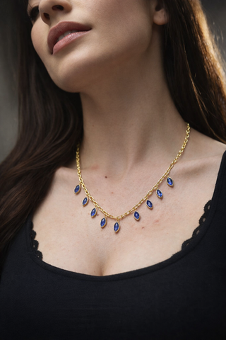 Liora Blue Kolye